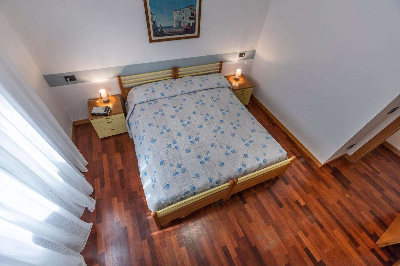 برنزوني سول جاردا Residence Villa Al Lido المظهر الخارجي الصورة
