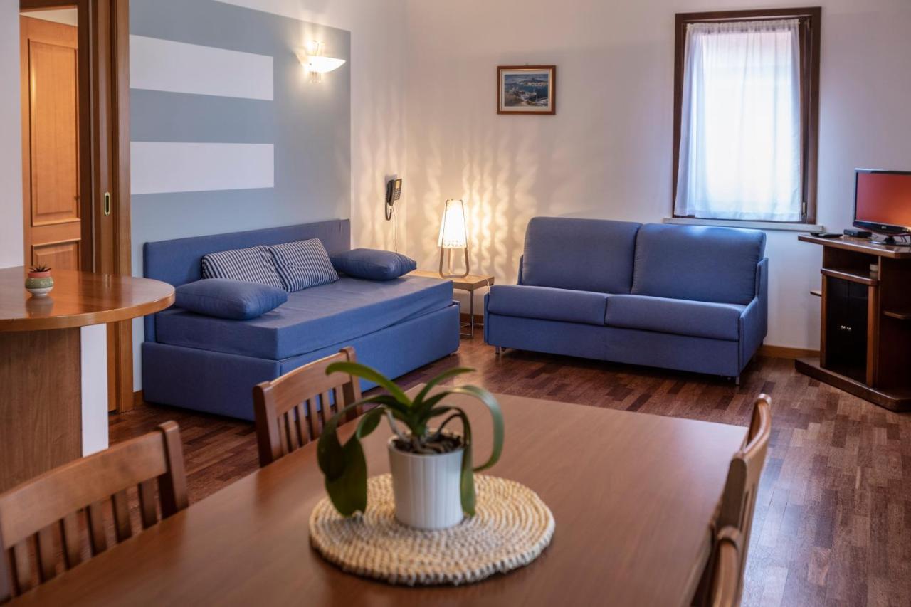 برنزوني سول جاردا Residence Villa Al Lido المظهر الخارجي الصورة