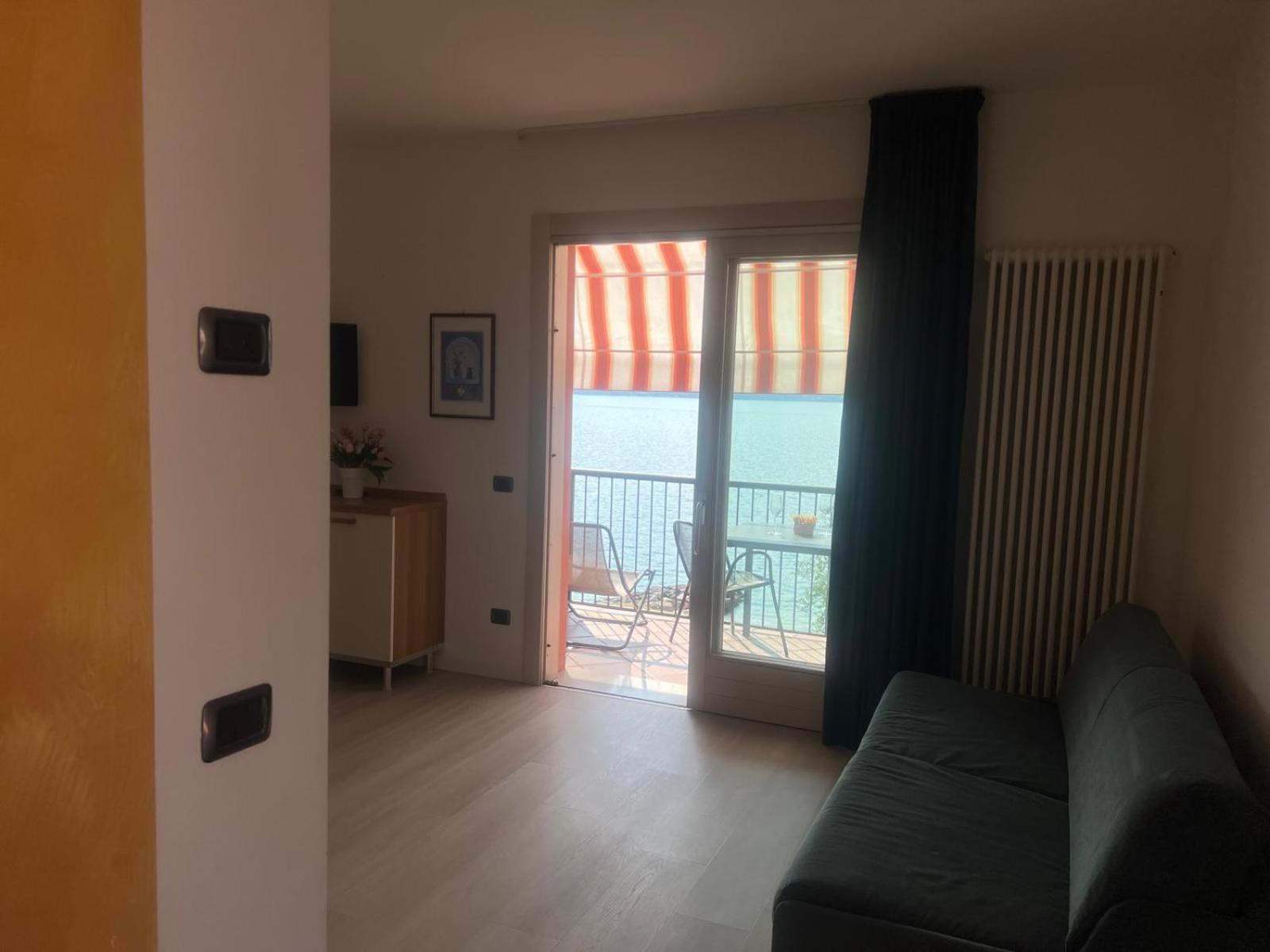 برنزوني سول جاردا Residence Villa Al Lido المظهر الخارجي الصورة