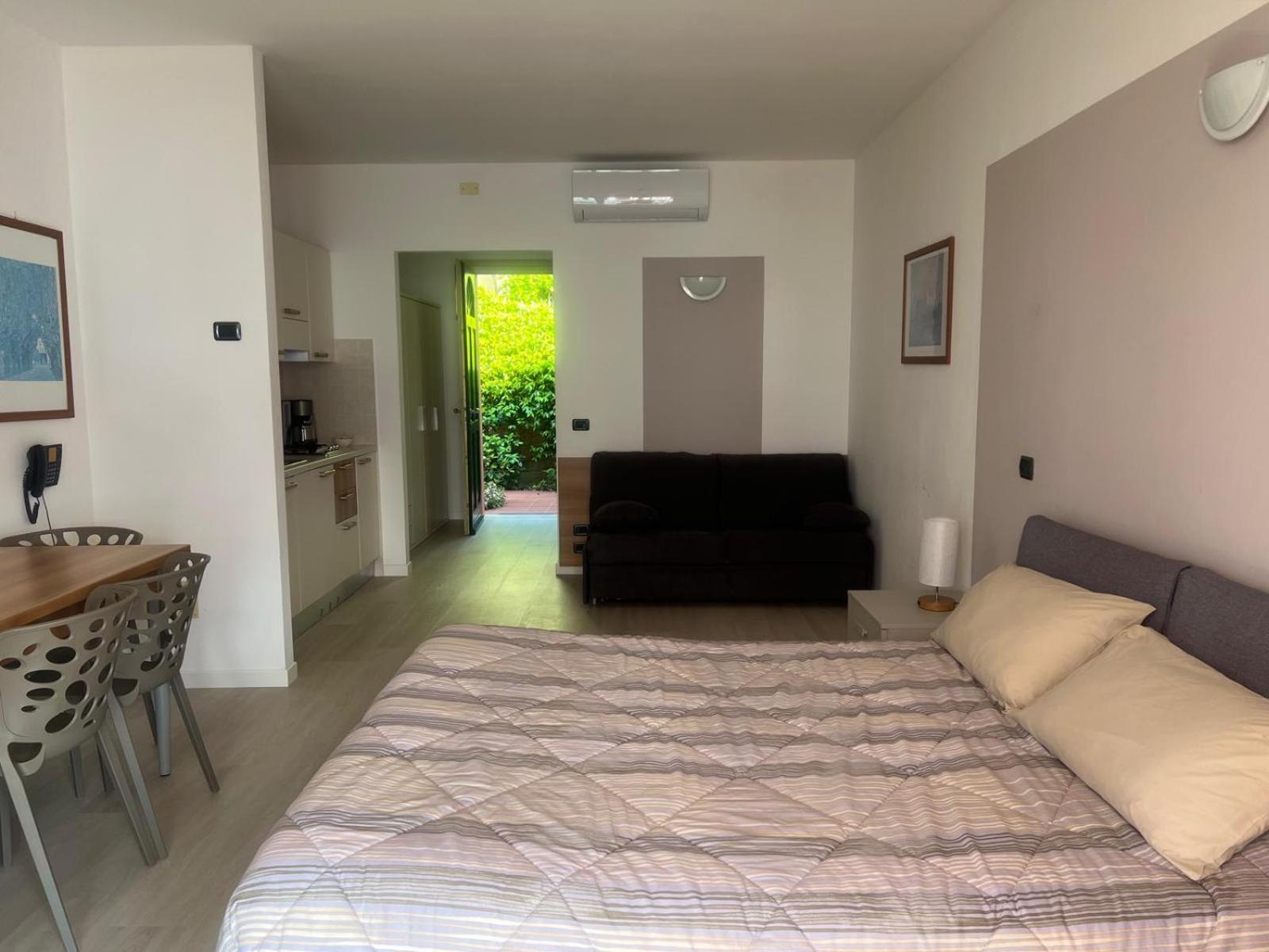 برنزوني سول جاردا Residence Villa Al Lido المظهر الخارجي الصورة
